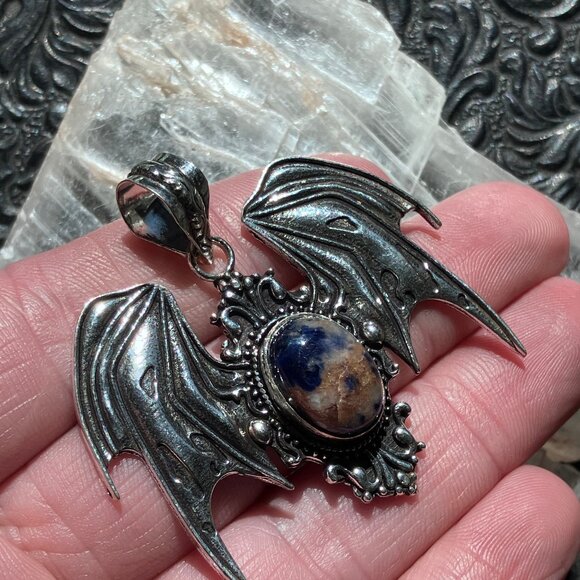 Halloween Flying Vampire Bat Sunset Sodalite Pendant Gemstone Crystal Jewelry - Picture 5 of 8